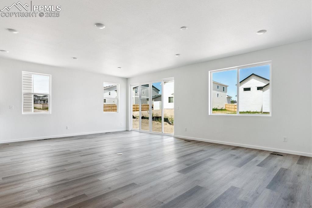 Image 8 of 19: Living Room