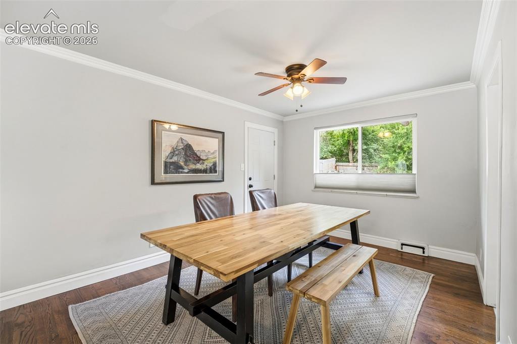 Image 7 of 48: Dining Area