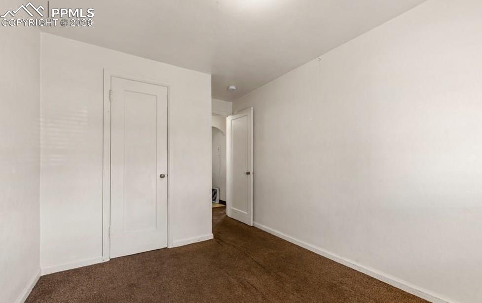 Image 12 of 46: Bedroom