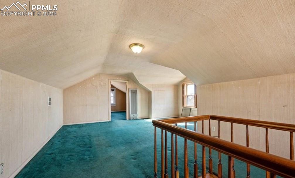 Image 16 of 46: Bonus Room