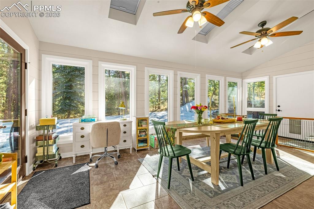 Image 19 of 47: Sun Room