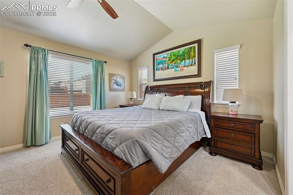 Image 17 of 42: Bedroom