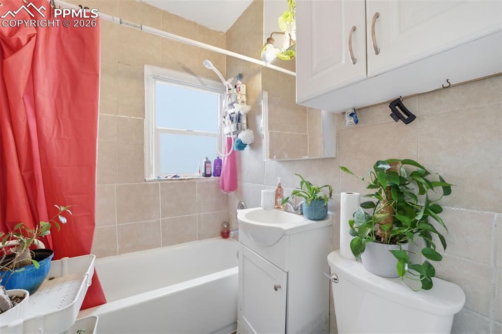 Image 19 of 43: No Description Available