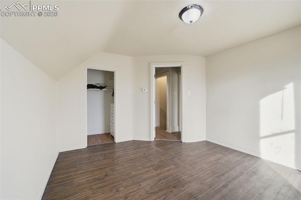 Image 32 of 43: No Description Available