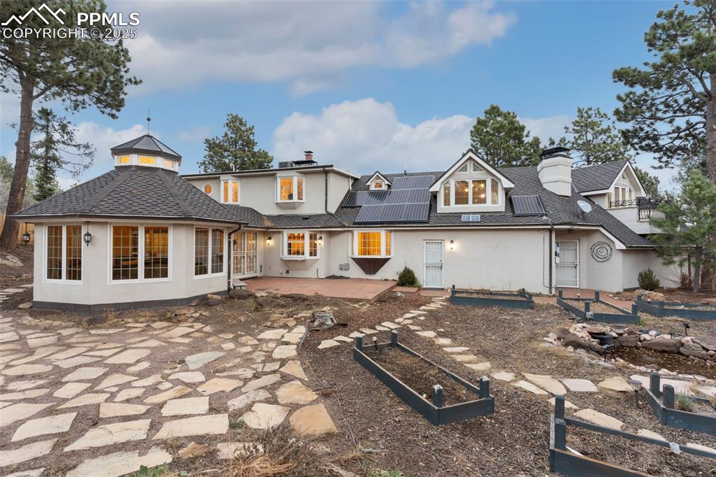 Image 47 of 49: Back of Structure