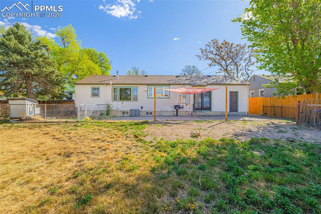 Image 33 of 44: Back of Structure