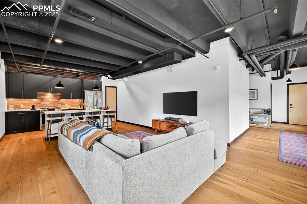 Image 13 of 23: Living Room