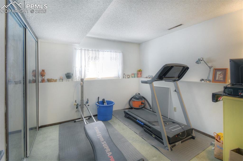 Image 19 of 25: Exercise Room
