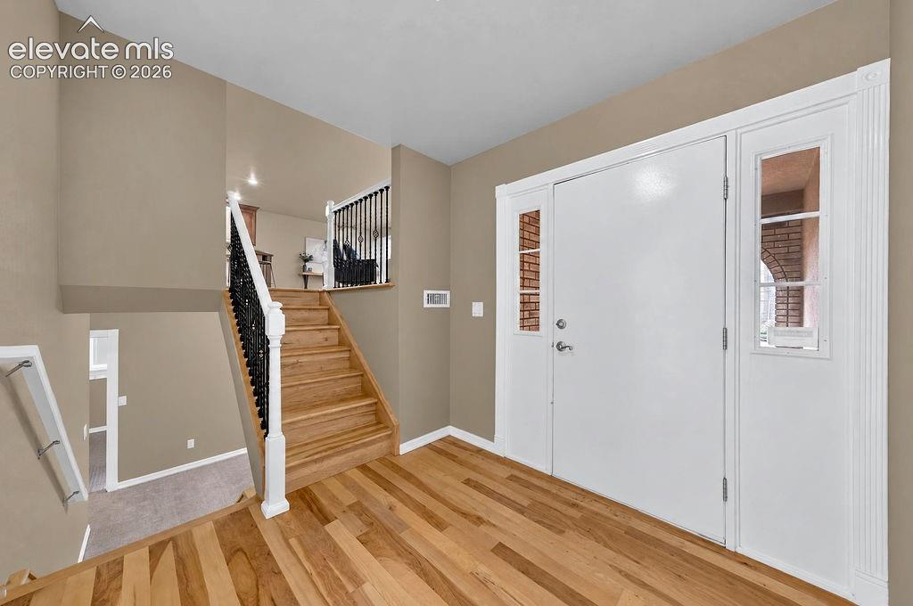 Image 8 of 47: Entry