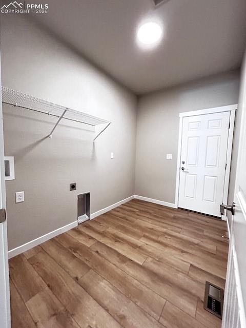 Image 6 of 16: Main Level