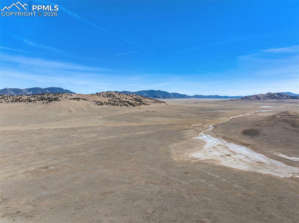 Image 24 of 33: View