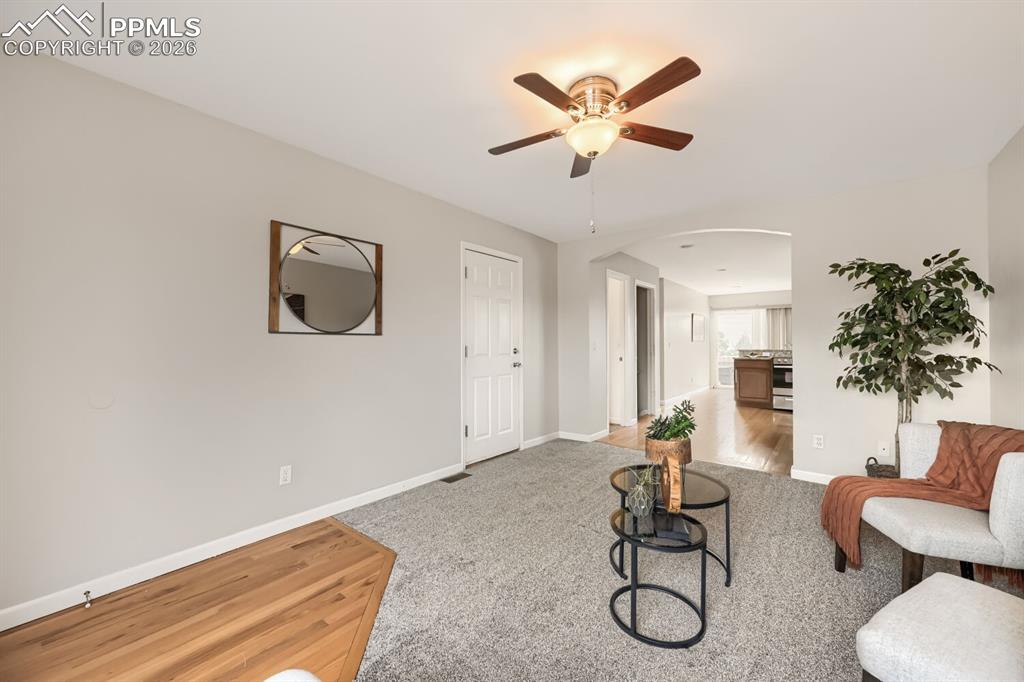 Image 6 of 26: Living Room