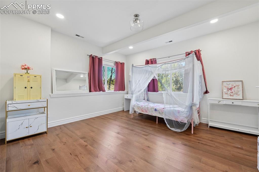 Image 35 of 50: Basement bedroom