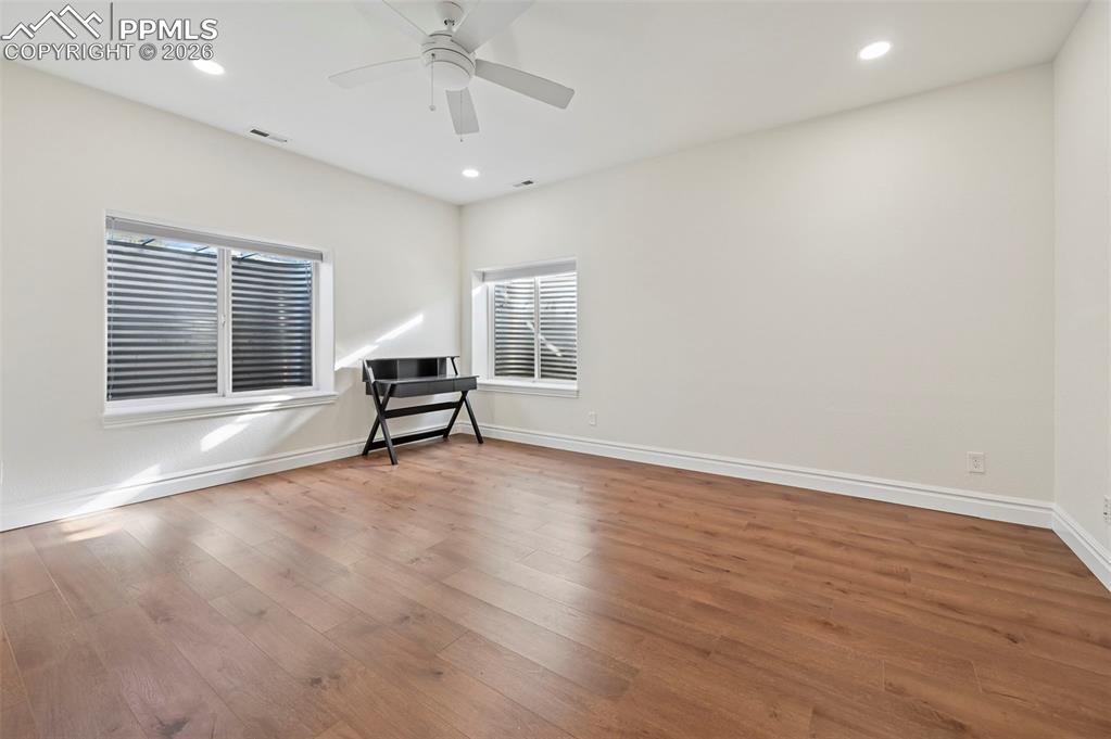 Image 41 of 50: Basement bedroom
