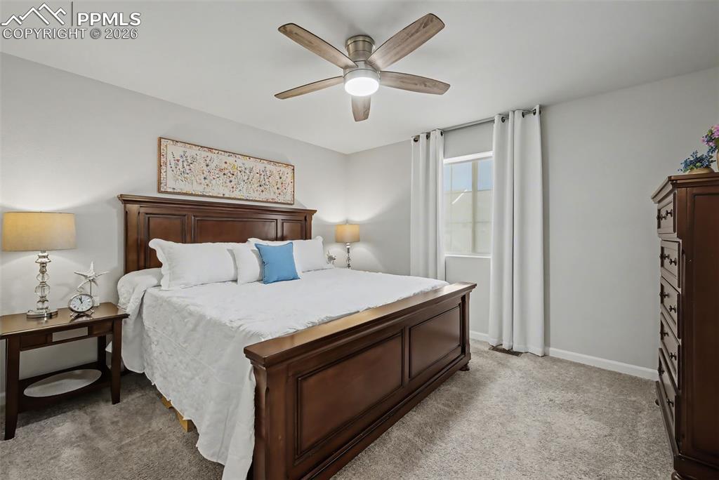 Image 20 of 29: Bathroom