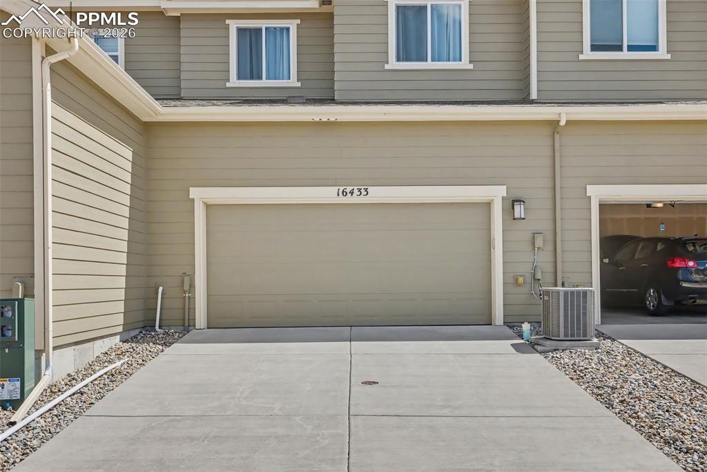 Image 28 of 29: Laundry