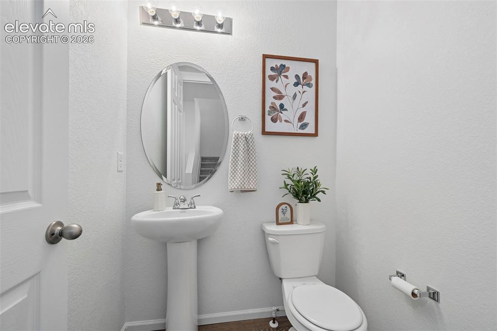 Image 15 of 29: Bathroom