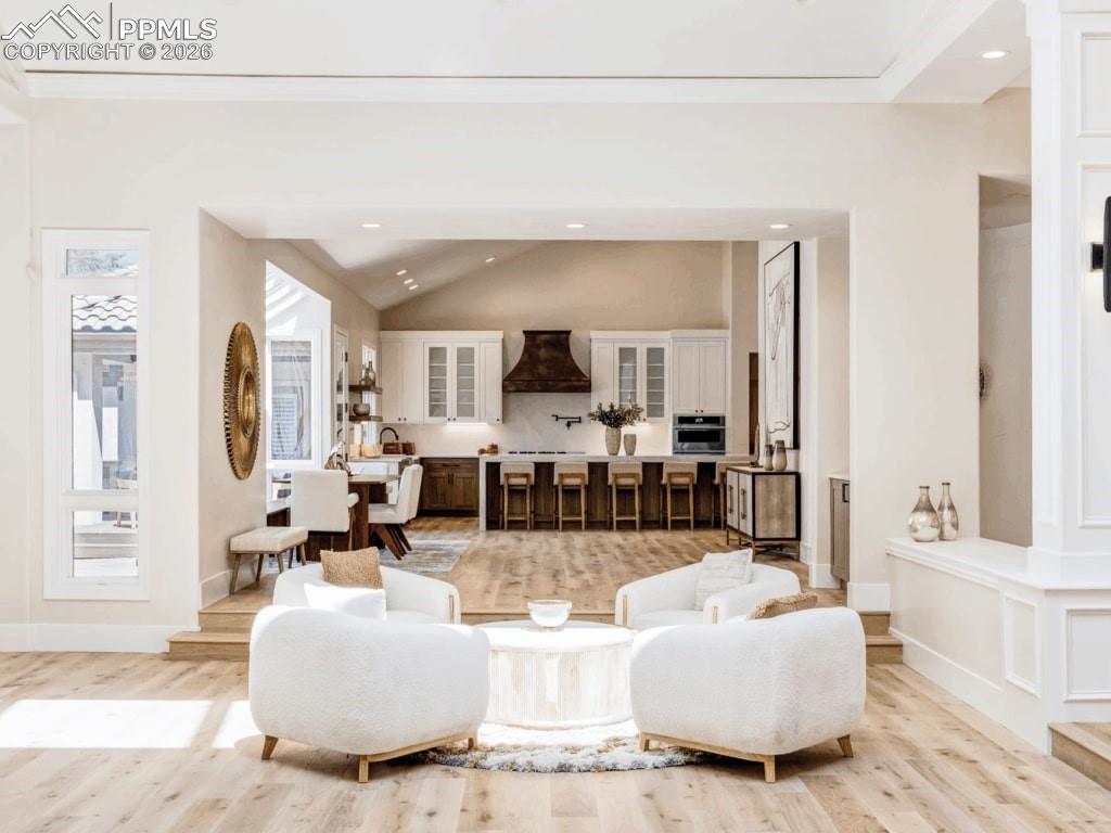 Image 2 of 11: Living Room