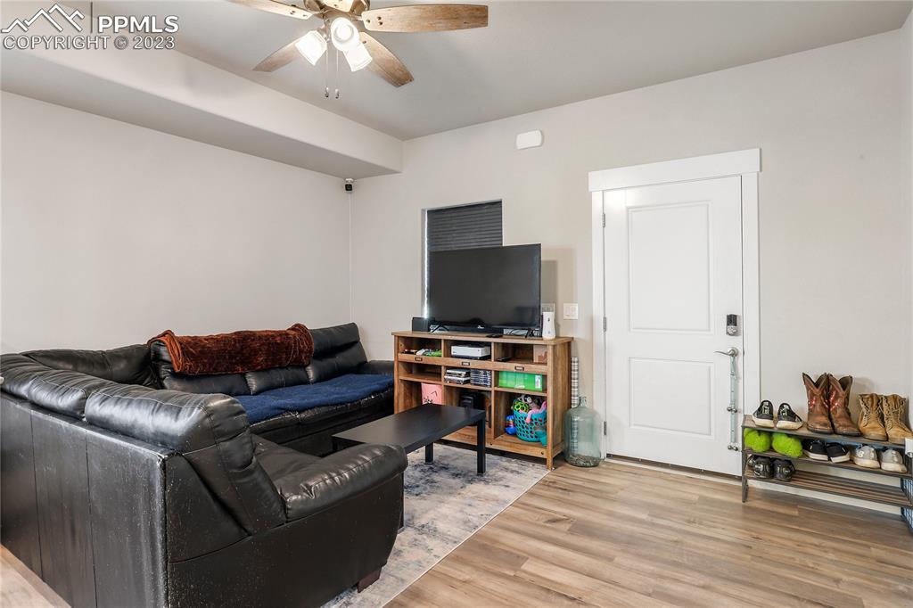 Listing 4767659, Image 11 of 50