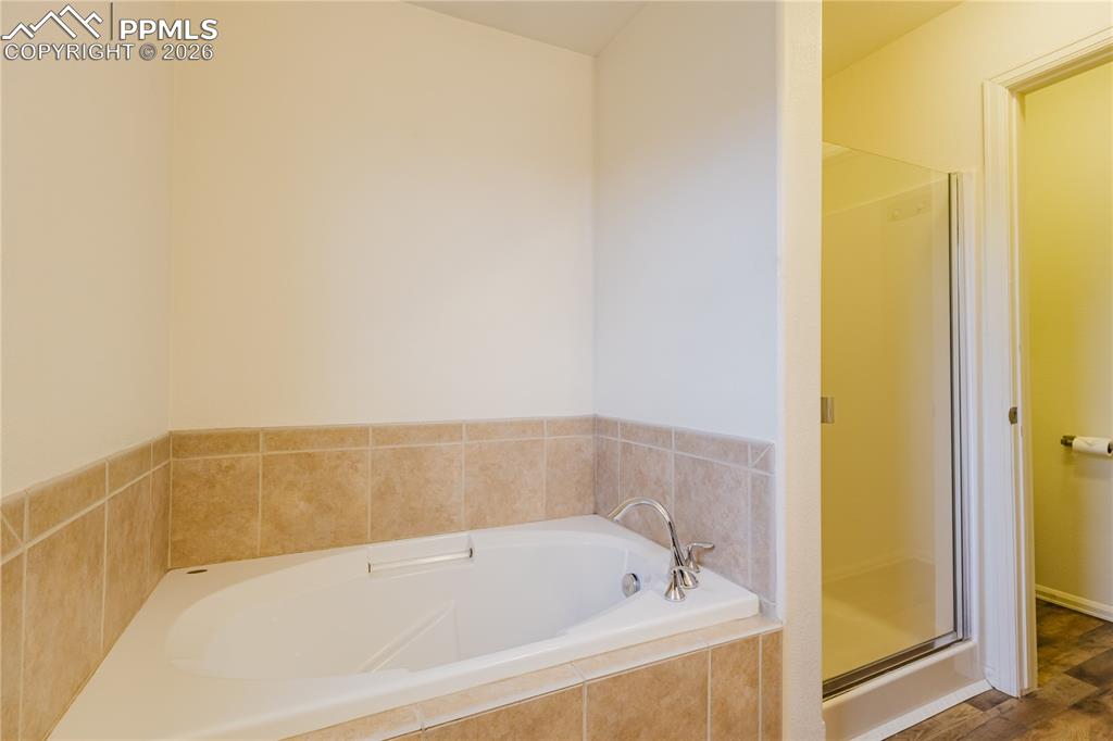 Image 17 of 27: Master Bathroom