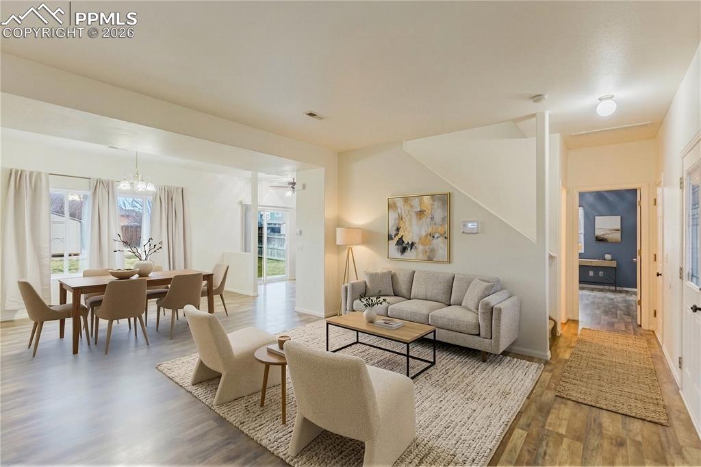 Image 5 of 27: Living Room