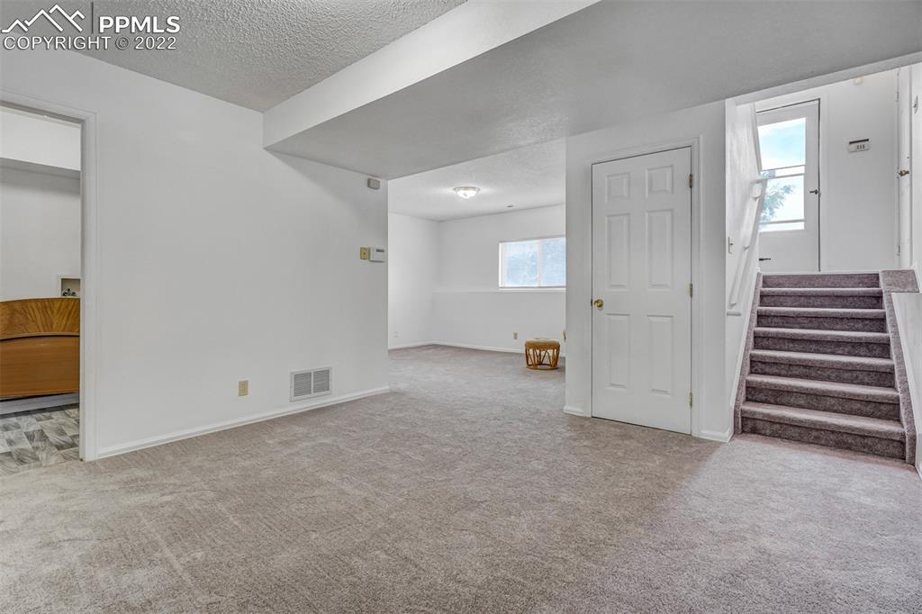 Listing 4768198, Image 17 of 30