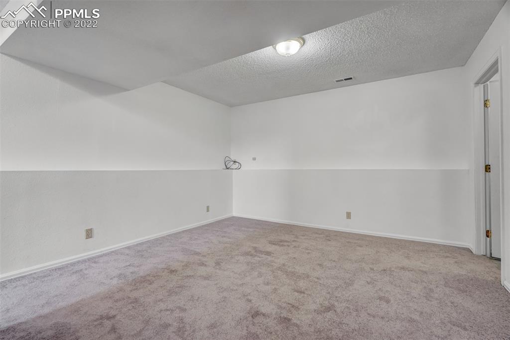 Listing 4768198, Image 19 of 30
