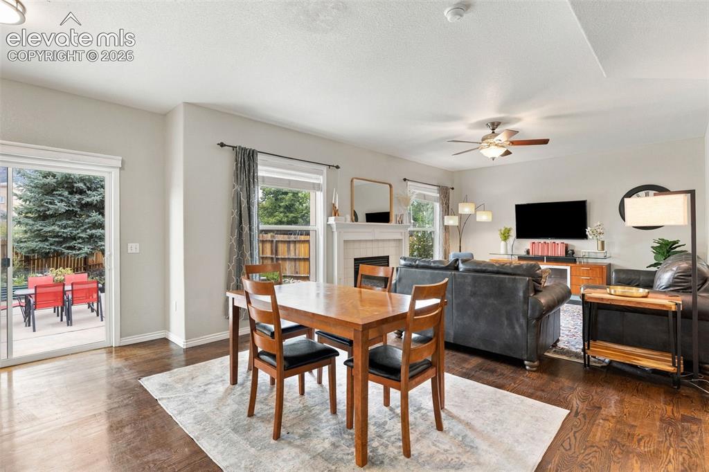 Image 13 of 47: Dining Area