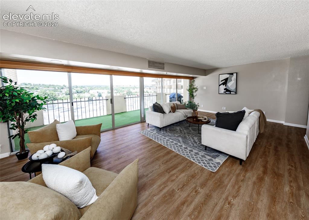 Image 11 of 50: Living Room
