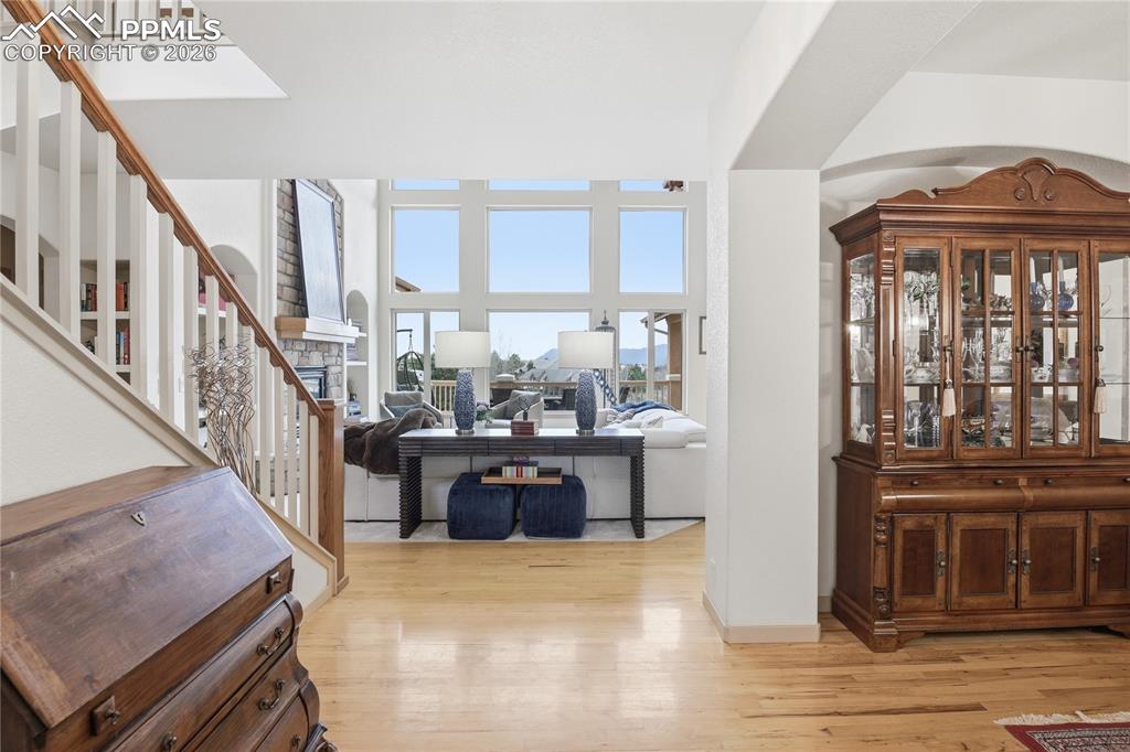 Image 43 of 47: Entry