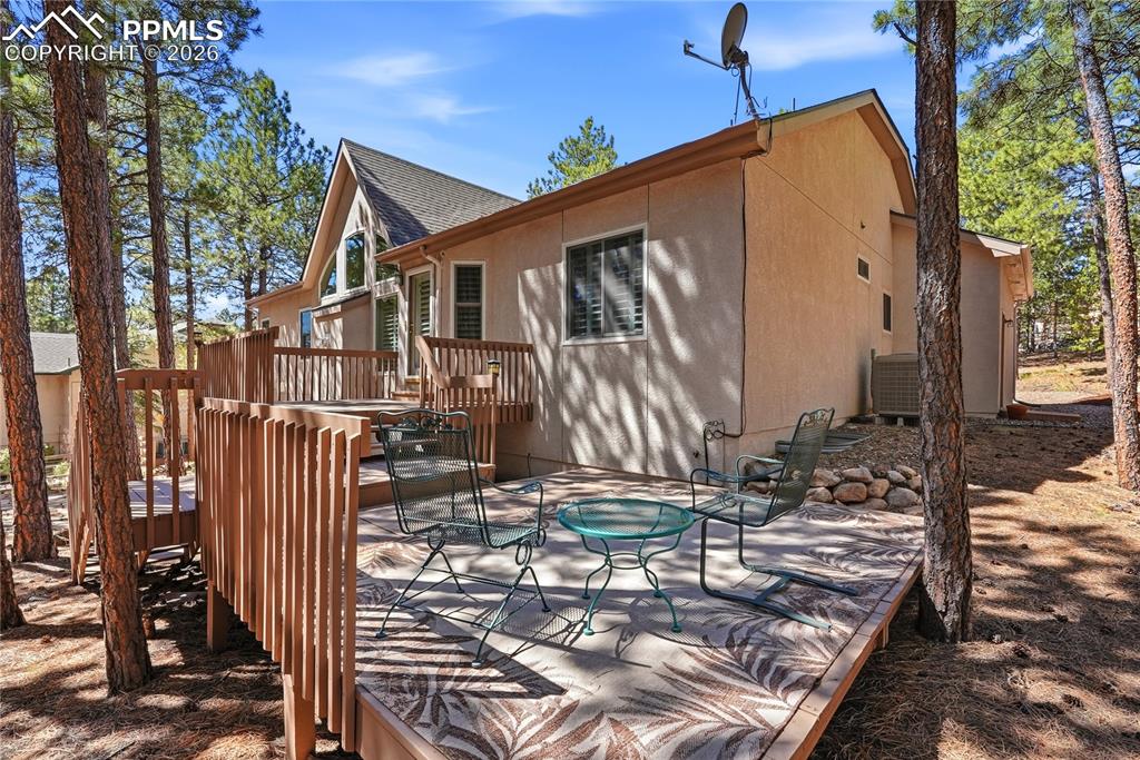 Image 44 of 50: Back of Structure