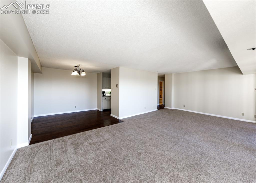 Image 13 of 33: Living Room