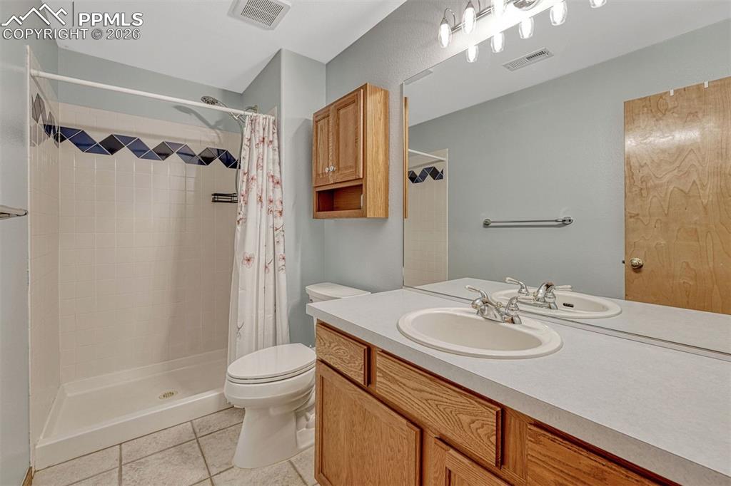 Image 32 of 40: Lower level 3/4 bathroom 