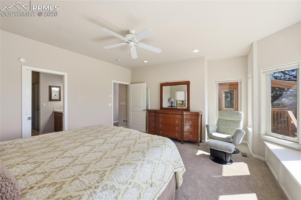 Image 23 of 49: Bedroom