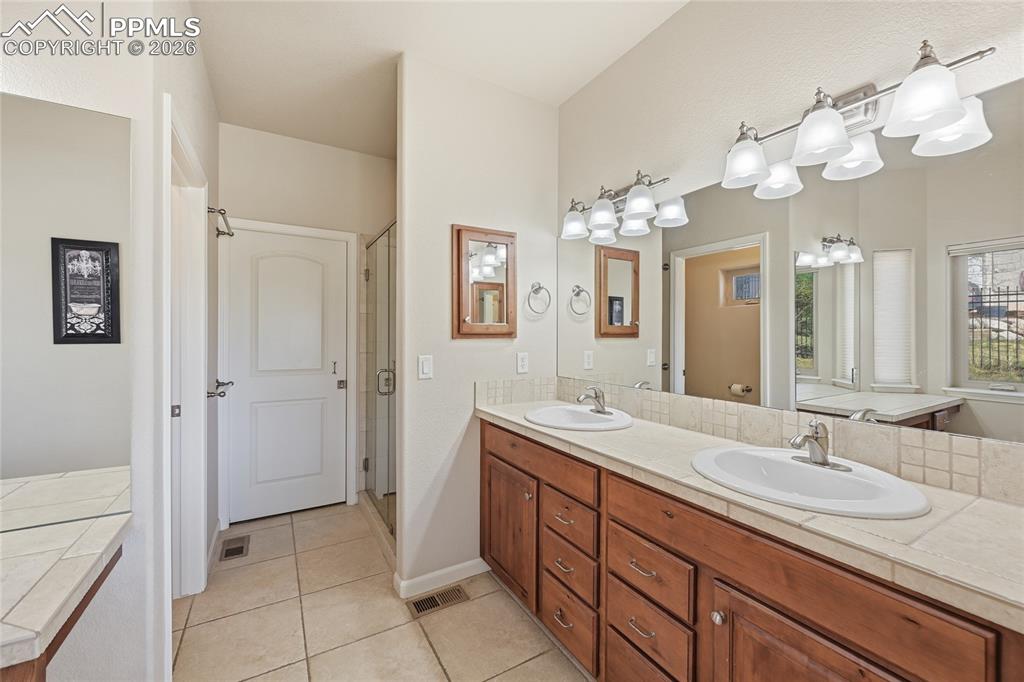 Image 25 of 49: View