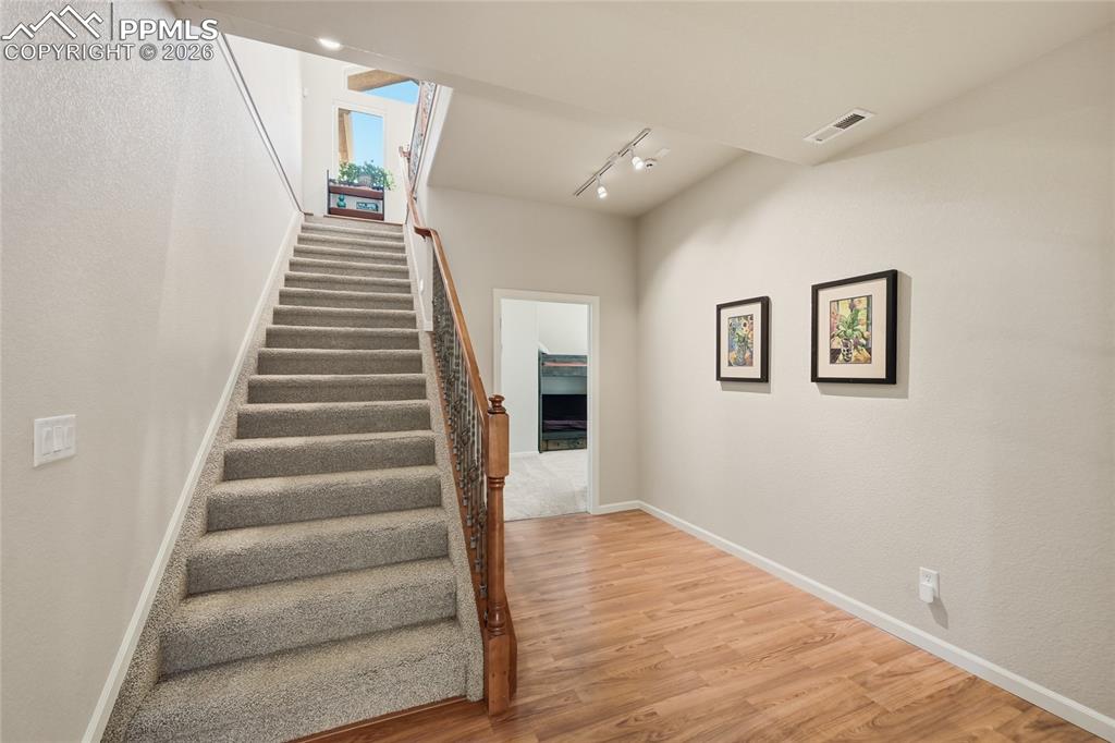 Image 29 of 49: Laundry