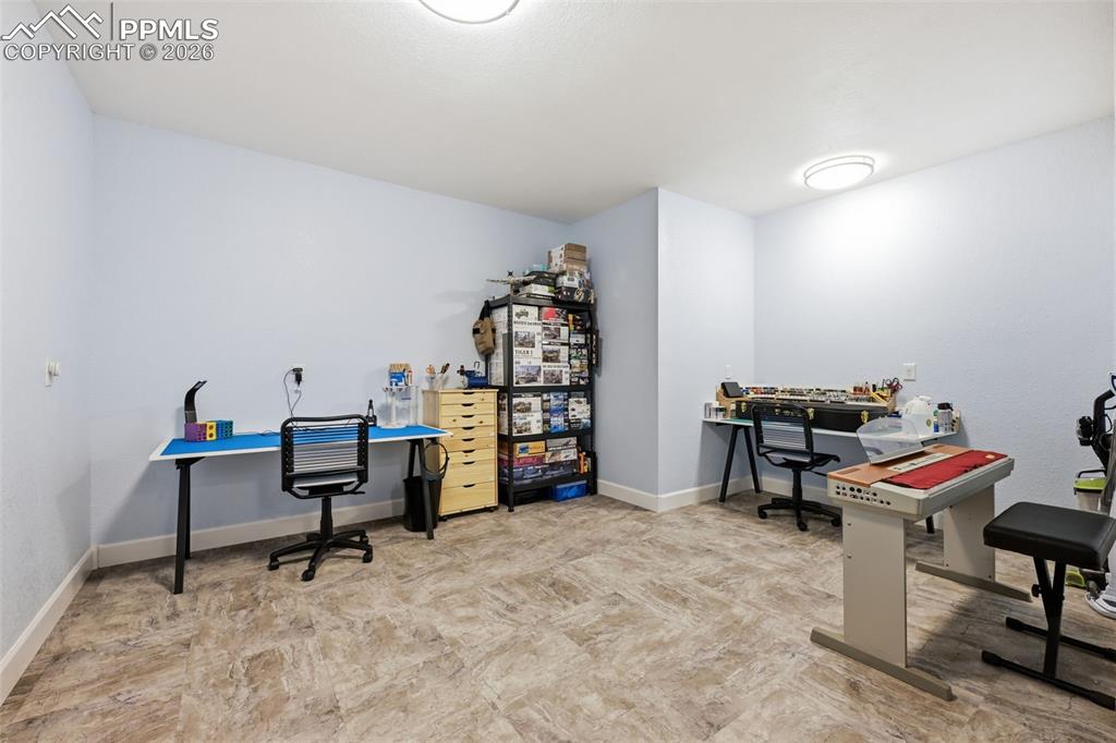 Image 23 of 28: Storage