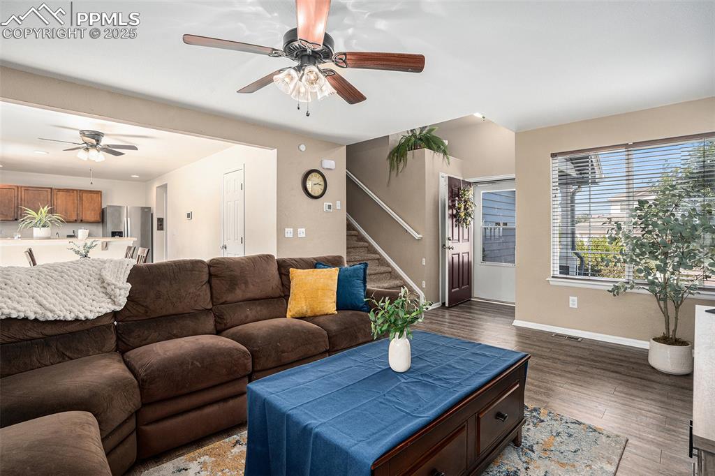 Image 9 of 27: Living Room