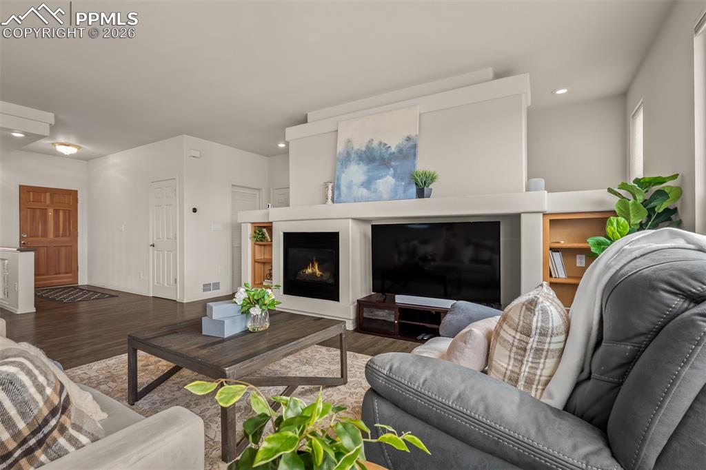 Image 4 of 48: Living Room