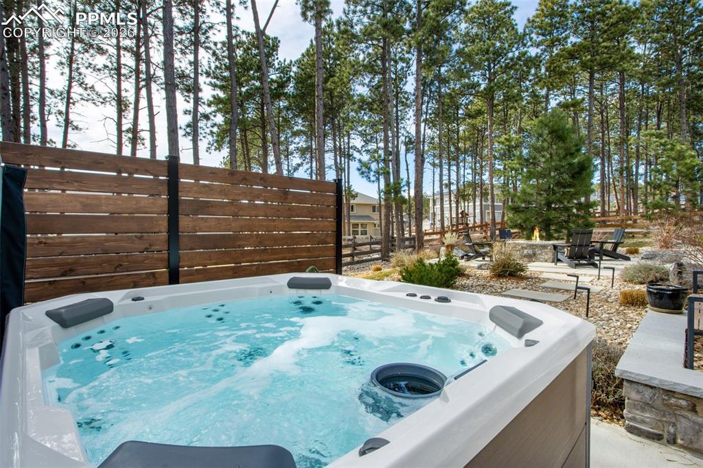 Image 47 of 50: Patio