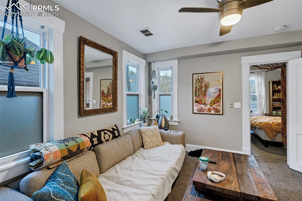 Image 30 of 50: Living Room