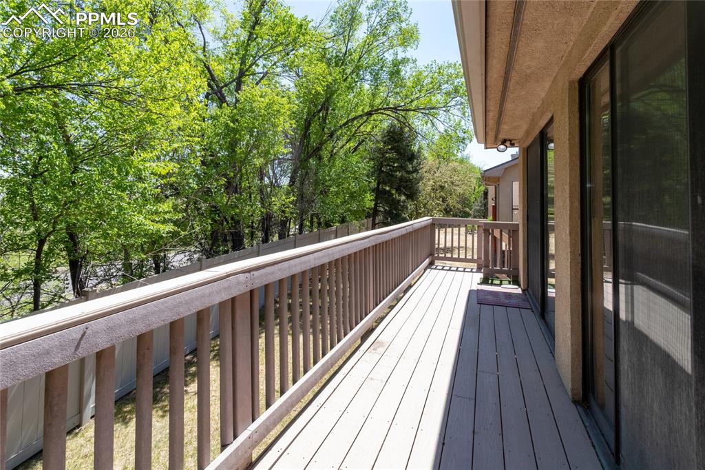 Image 20 of 49: Deck