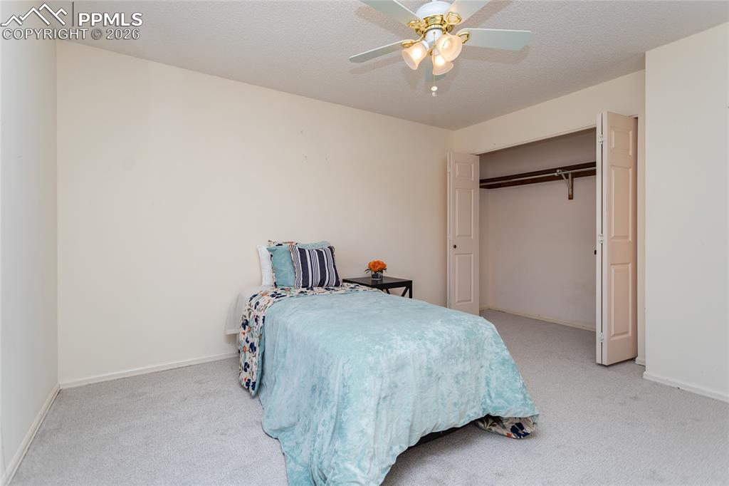 Image 36 of 49: Bedroom