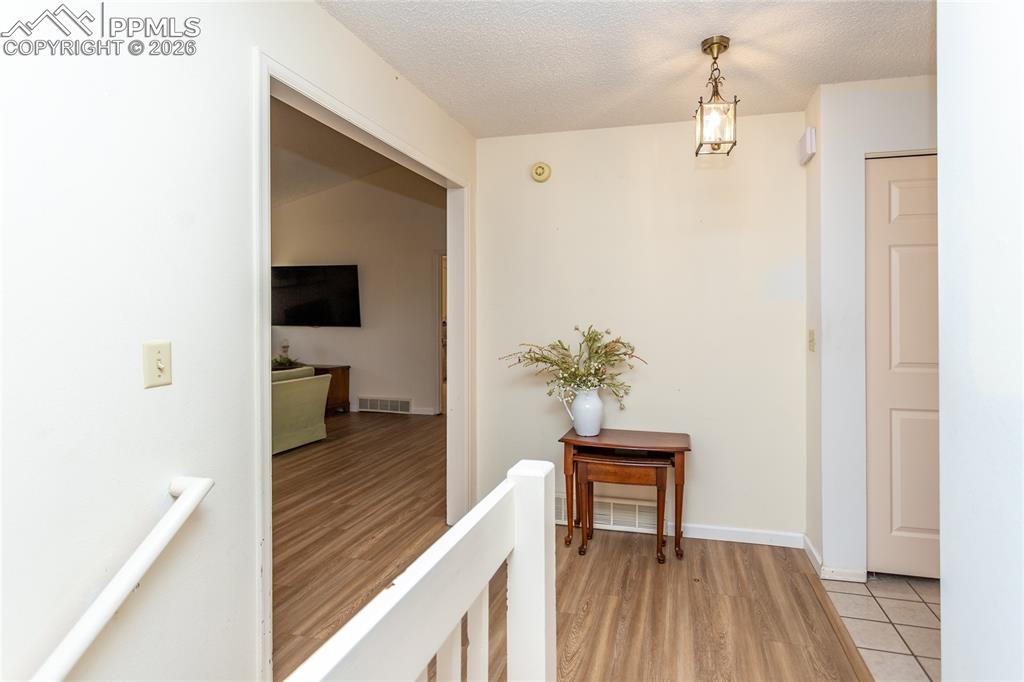 Image 37 of 49: Entrance Foyer