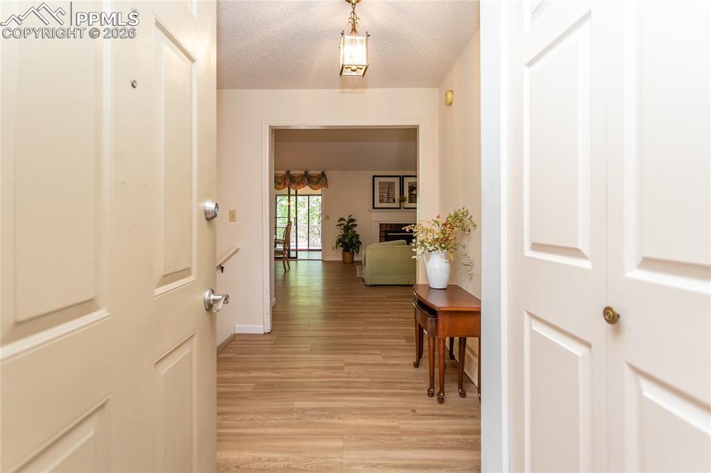 Image 4 of 49: Entrance Foyer