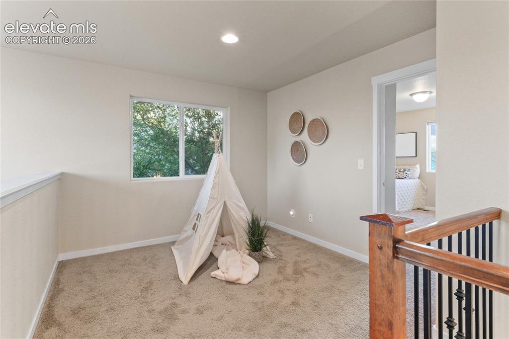 Image 19 of 47: Loft