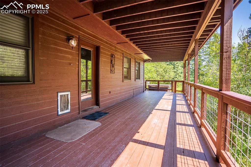 Image 12 of 32: Deck