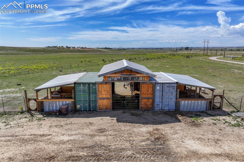 Image 40 of 49: Hobby Farm barn with a view of countryside