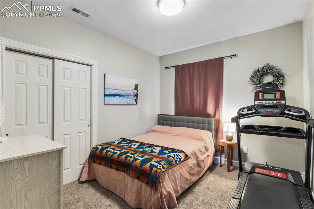 Image 29 of 38: Bedroom