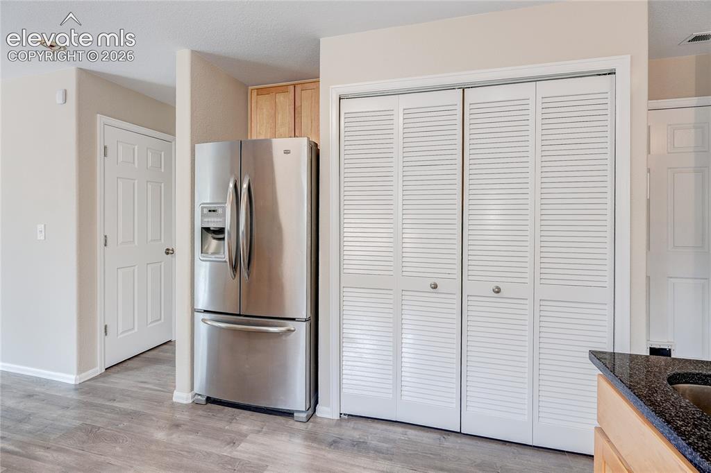 Image 12 of 42: Kitchen